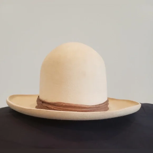 Custom handcrafted Plainview Hat by Byron Hats
